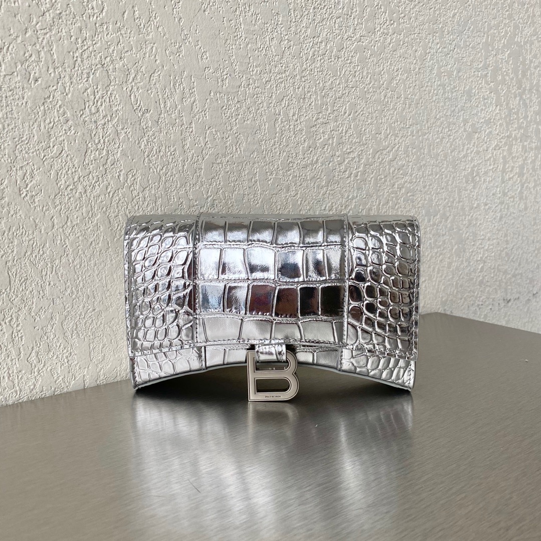 Ba1en*iaga hourglass wallet on chain crocodile leather silver 6560501 19 x 12 x 5 cm