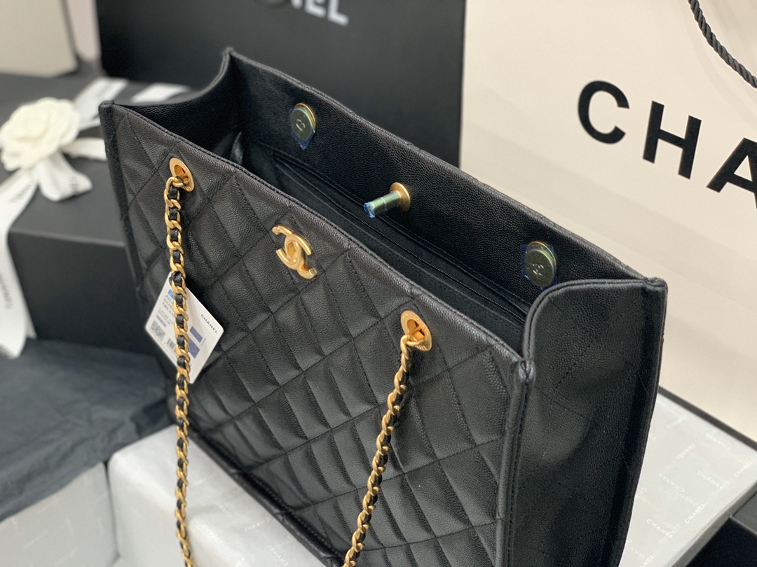 Ch**el large shopping bag grained leather black as2360 23 x 35.5 x 9.5 cm