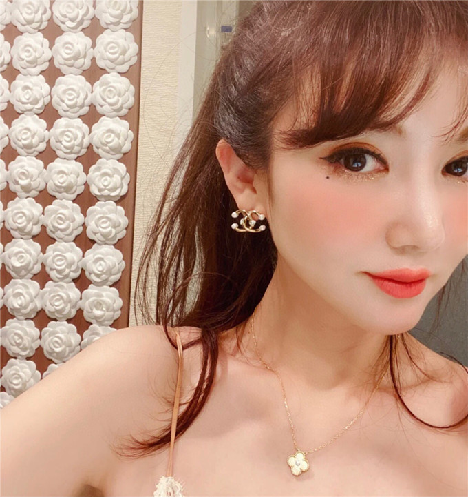 Ch**el earrings 002