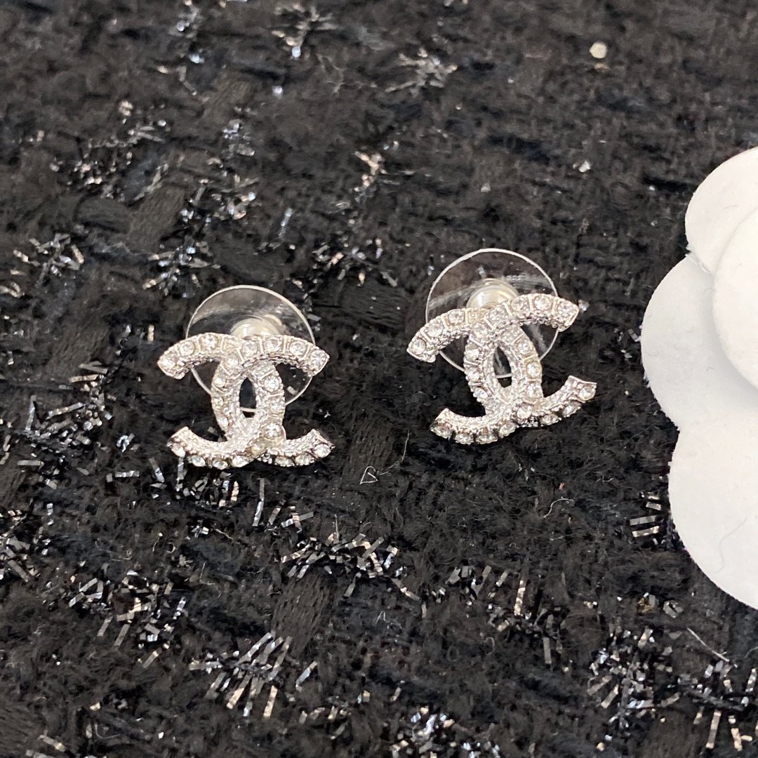Ch**el earrings 007