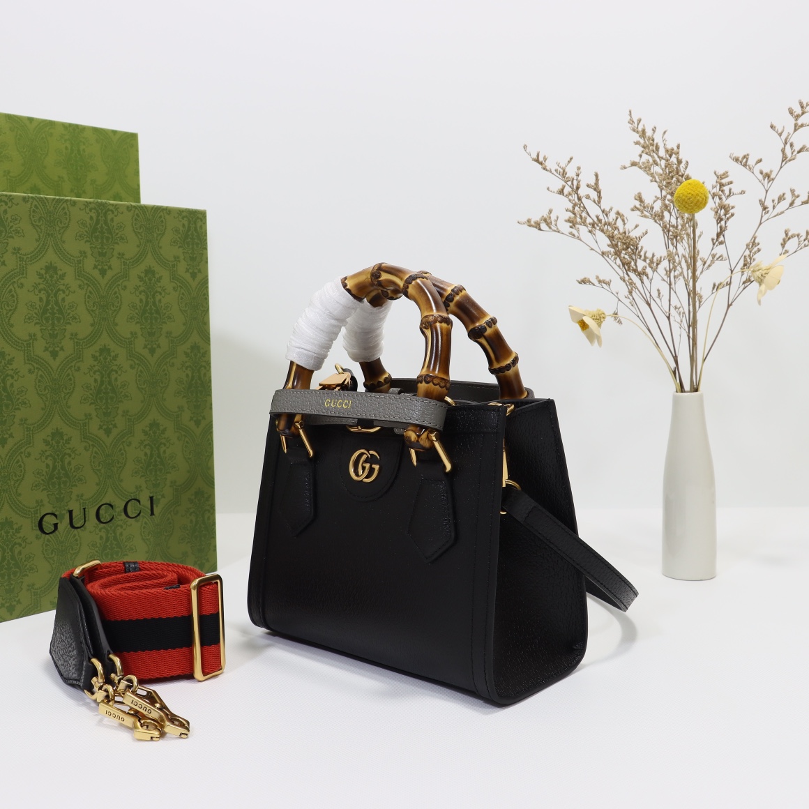 Gvc*1 diana mini tote bag‎  black 702732  - 20 x 16 x 10cm