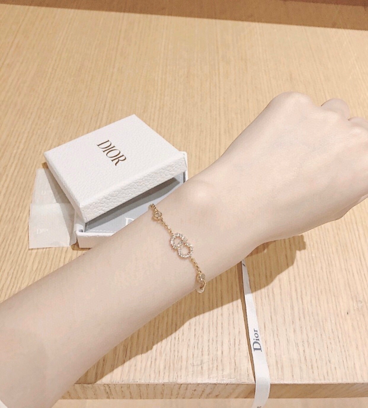 D10r cd golden peal bracelet