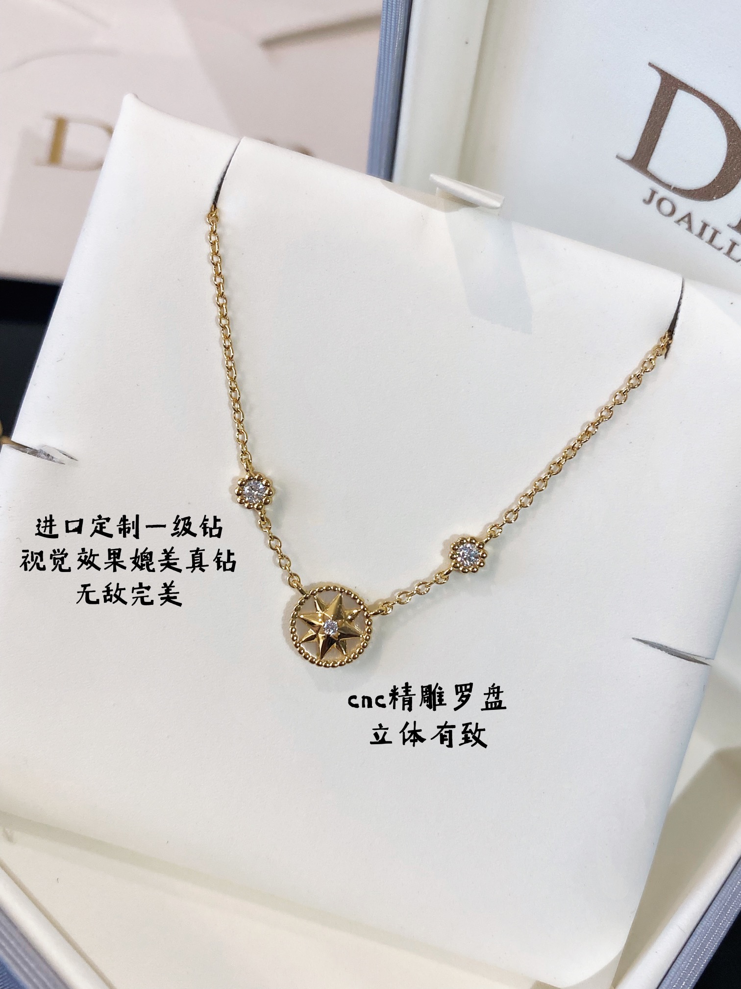 D10r vents white and golden necklace 001