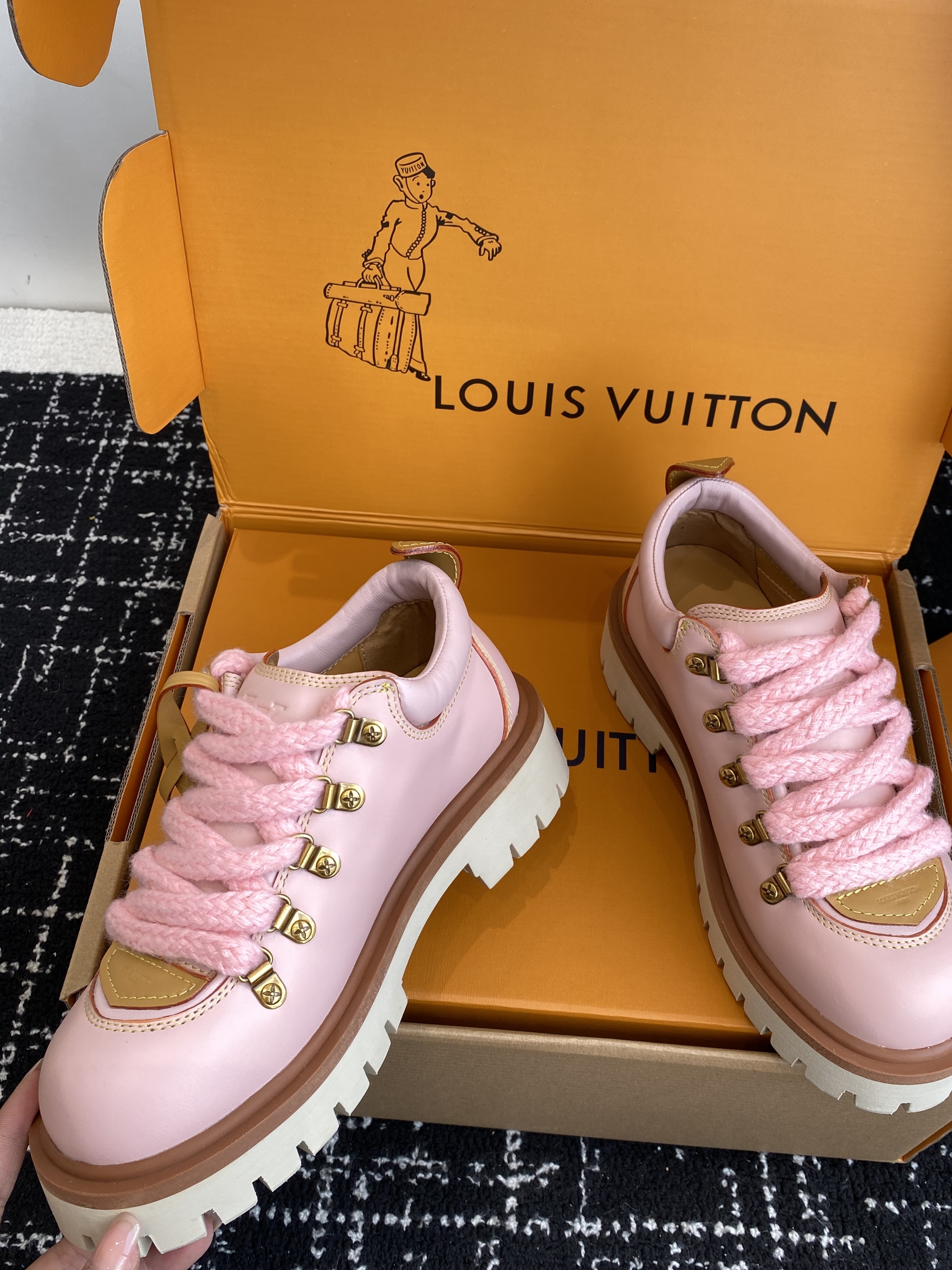 LV Remix derby 02